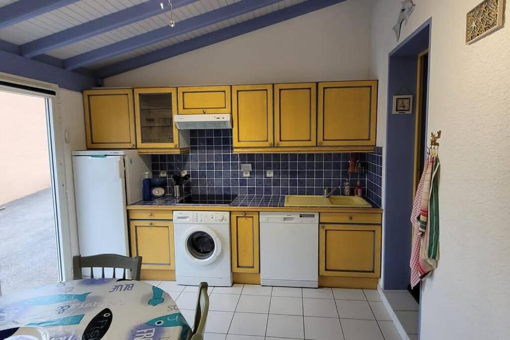 Charmante Maison De Pecheur Le Barcarès Extérieur photo